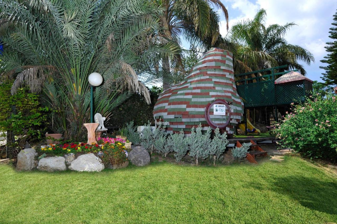Family Cabin Menahemya ภายนอก รูปภาพ