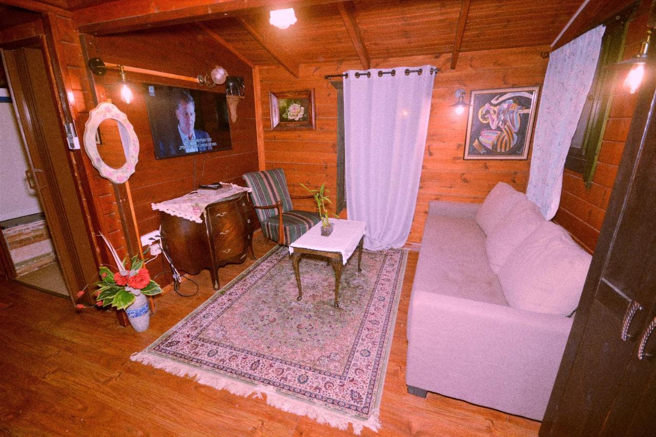 Family Cabin Menahemya ภายนอก รูปภาพ